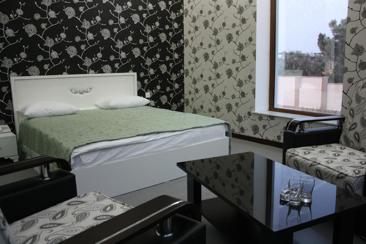 Titanik Hotel Baku Eksteriør bilde