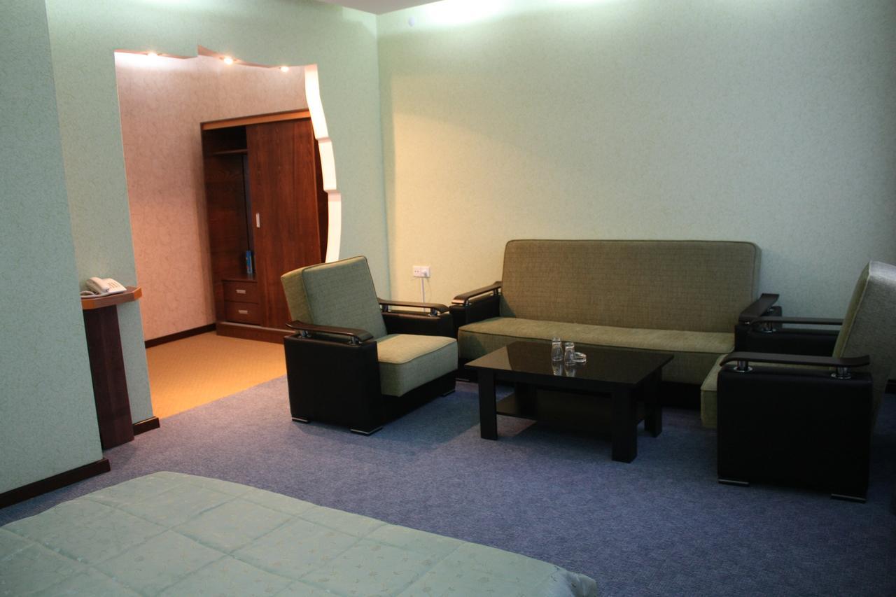 Titanik Hotel Baku Eksteriør bilde