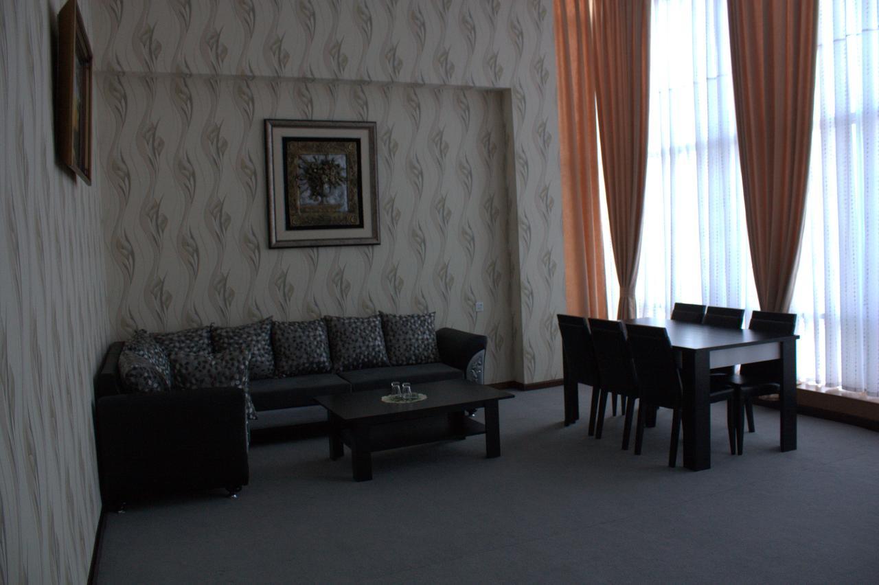 Titanik Hotel Baku Eksteriør bilde