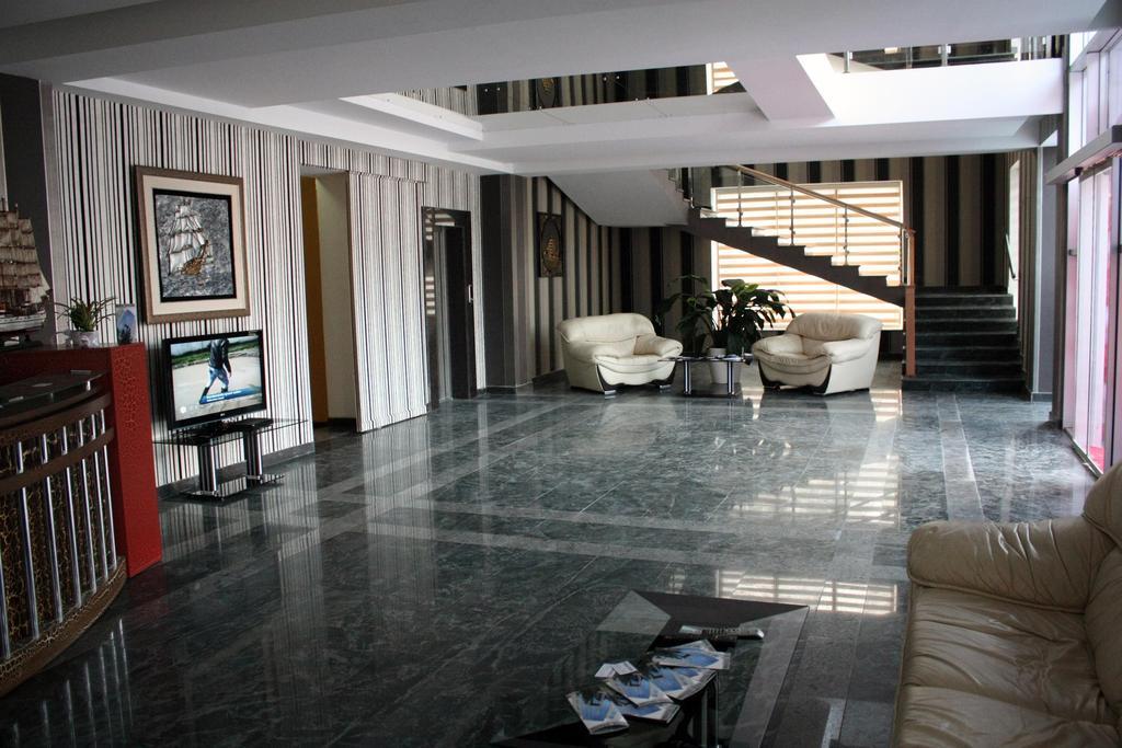 Titanik Hotel Baku Eksteriør bilde