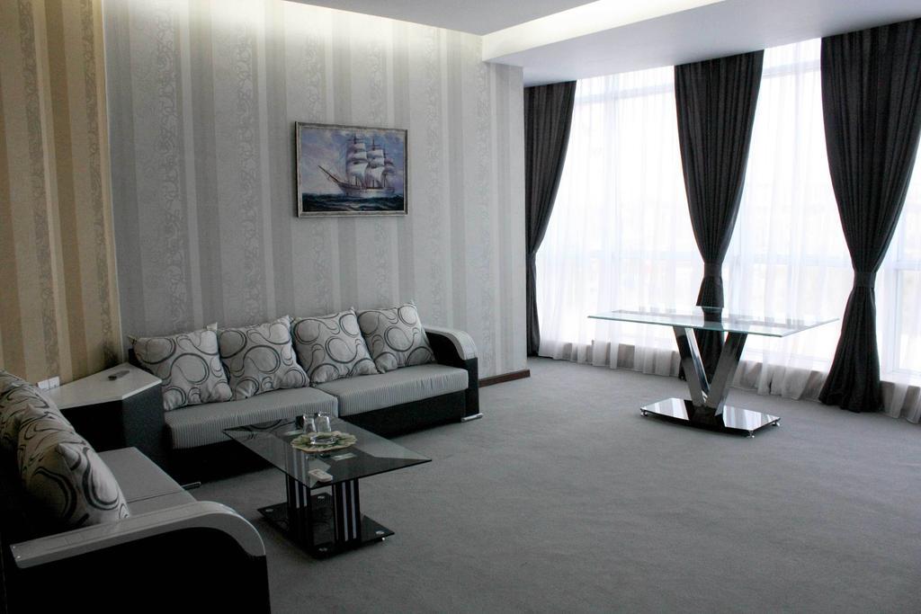 Titanik Hotel Baku Eksteriør bilde